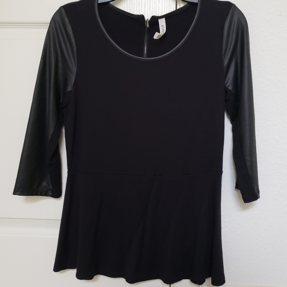Kenzie black leather 3/4 sleeve top